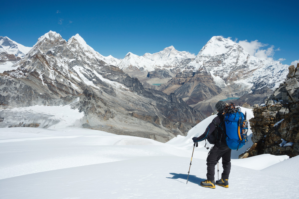 Climb three 6,000m peaks in 2016 with Trek & Mountain!